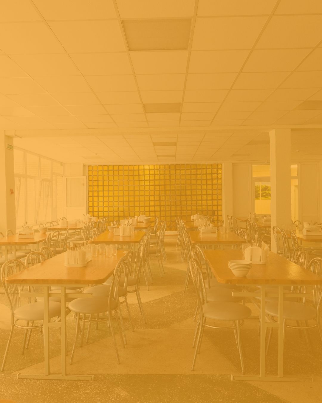 Dining services scheduling